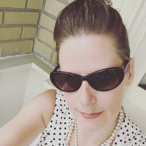 Meet your Posher, Carly